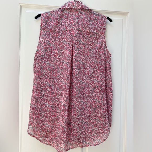 H & M sleeves blouse size 6 with collar. - Picture 3 of 7